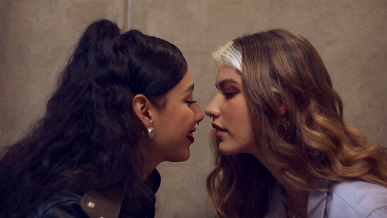 5 razones por las que Andi y Emilia son la mejor parte de Rebelde