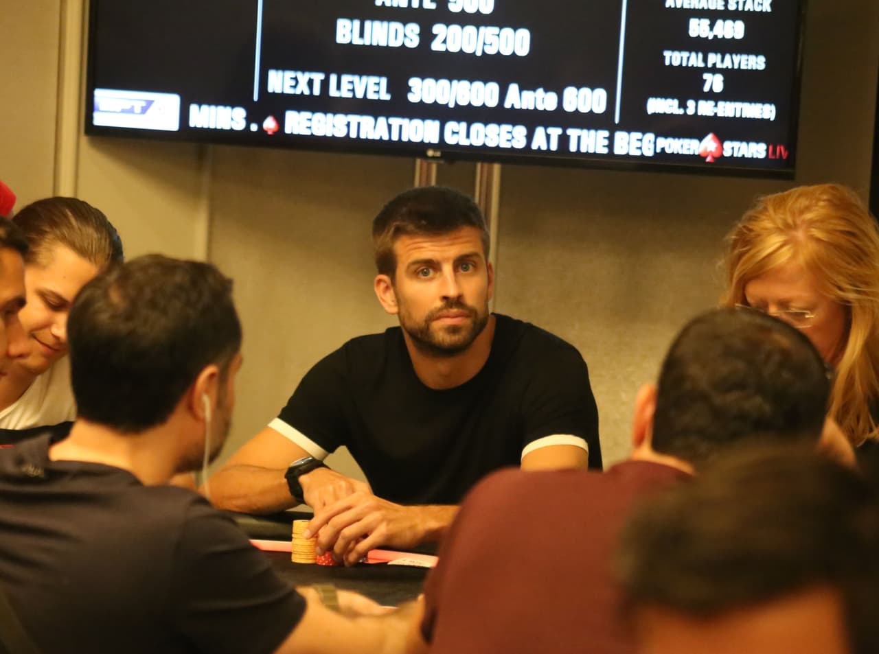 Gerard Piqué asistió a un torneo de poker
