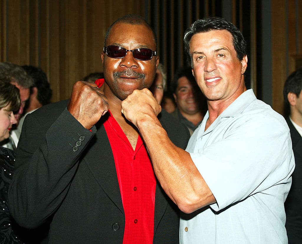 Carl Weathers y Stallone en agosto de 2003