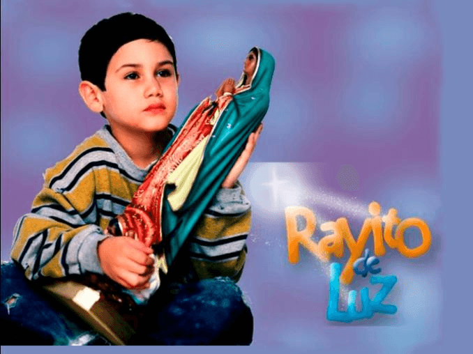 Un consentido más del público mexicano amante de las novelas infantiles fue Alejadro Speitzer, quien en 2001 se robó el corazón de todos al interpretar el tierno personaje de Rayito de Luz.