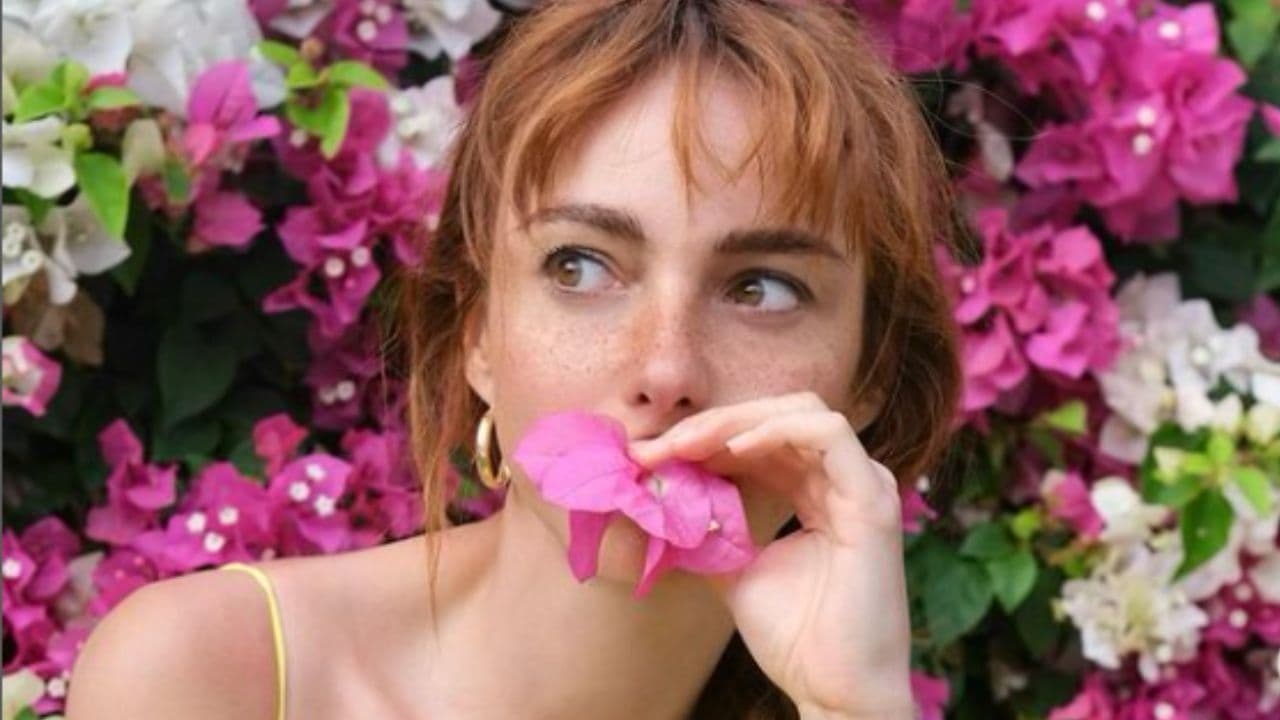 Natalia Téllez presume foto de niña y muestra cuánto ha cambiado