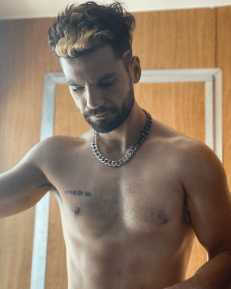 ¿Perreo intenso o baile pegadito? “No me desagrada el perreo intenso, pero el baile pegadito trae algo más sabroso que el perreo”.