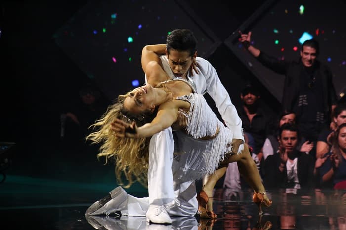 Sorprenden Begoña y Daniel en cada presentación de Bailando por un Sueño