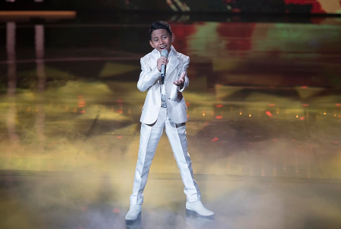 Conoce a Ángel Daniel, el cantante que conquistó el corazón de Lucero
