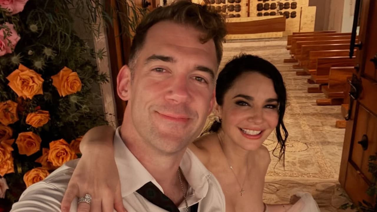 Martha Higareda revela videos inéditos a un año de su boda con Lewis Howes: "Gracias por tomar mi mano"