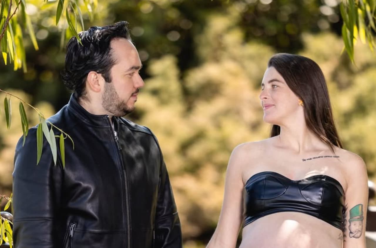 Nerea González y el papá de su hija Lorea.