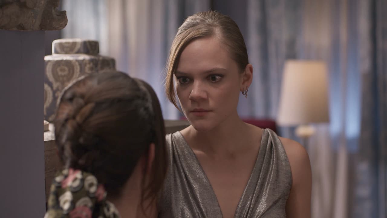 ¿Aceptará 'Silvia'? Tienes que verlo de lunes a viernes a las 9:30 p.m. con Las Estrellas.