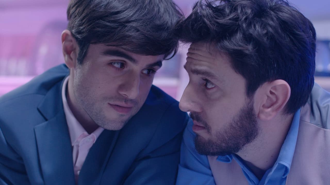 'Sobreamor' es protagonizada por Alberto Garmassi.