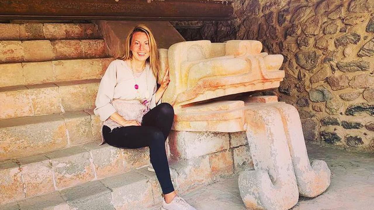 Ella es Mafe Walker, la mujer que asegura hablar en idioma extraterrestre