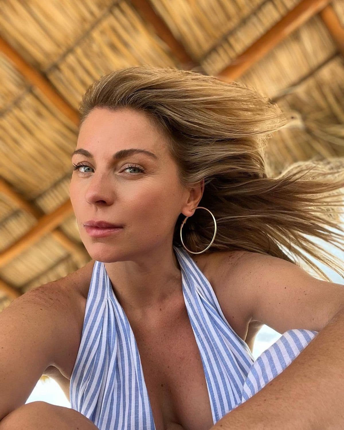 Ludwika Paleta revela foto de cuando se convirtió en mamá a sus 20 años
