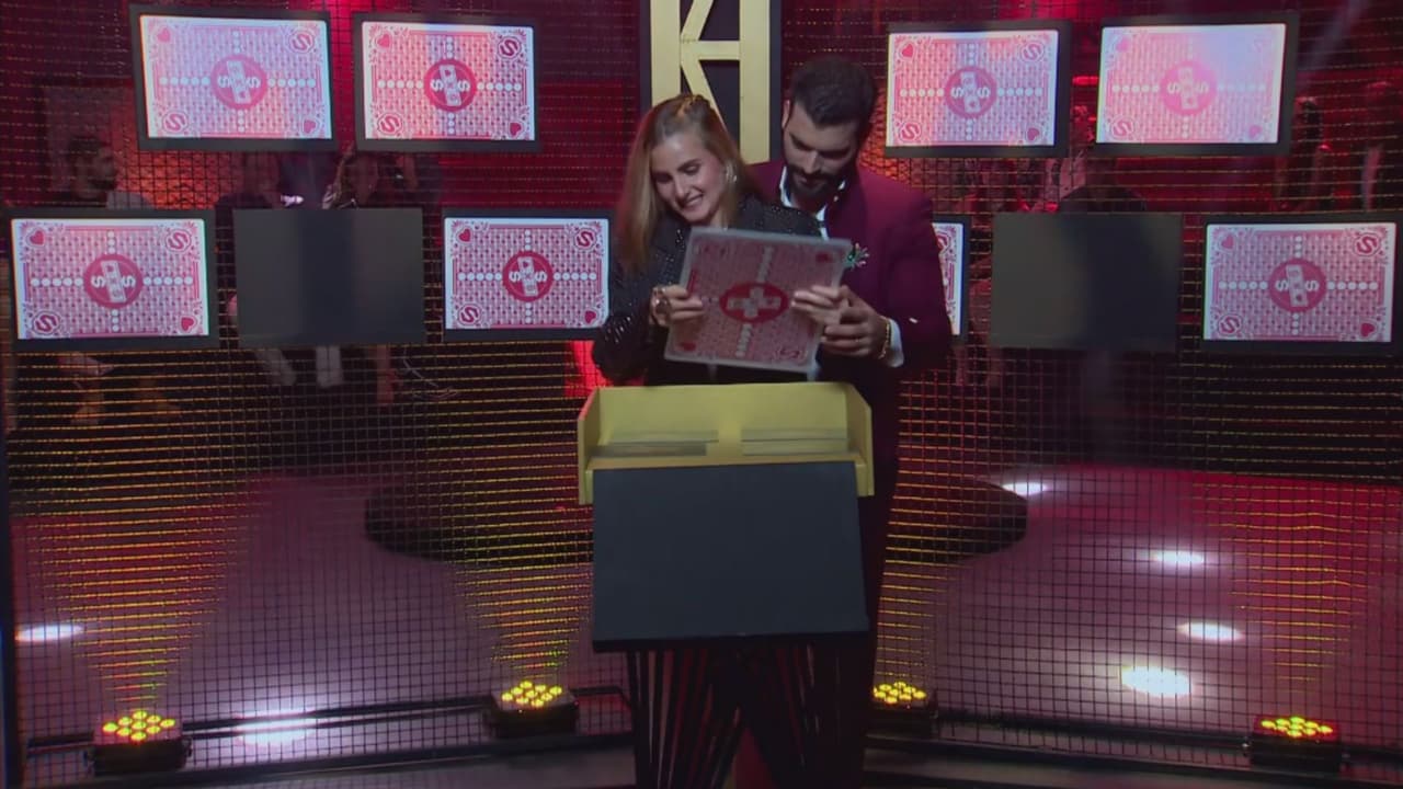 Adrián y Nuja tuvieron que votar por otra pareja, eligiendo a René y Rubí