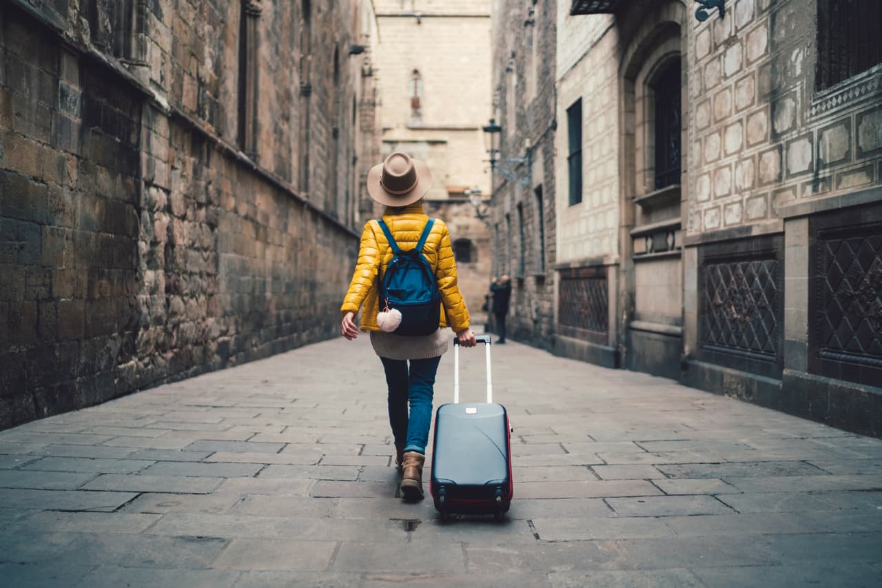No viajar: Viaja todo lo que puedas, ya sea sol@ o acompañad@. Es muy probable que cada vez tengas menos tiempo y más responsabilidades que te impedirán conocer el mundo.