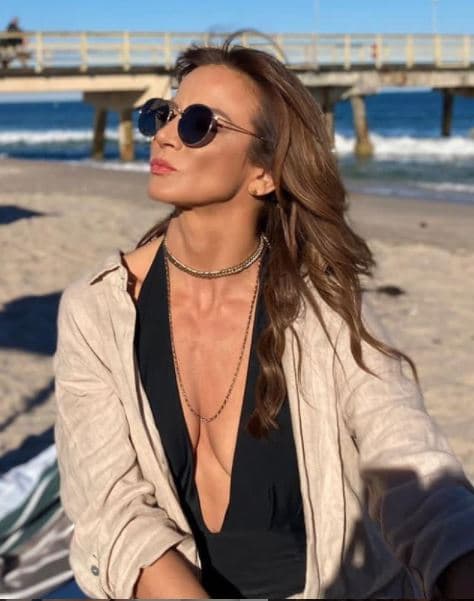 Silvia Navarro se deja ver como pocas veces junto a su hijo y sorprende por lo grande que está León