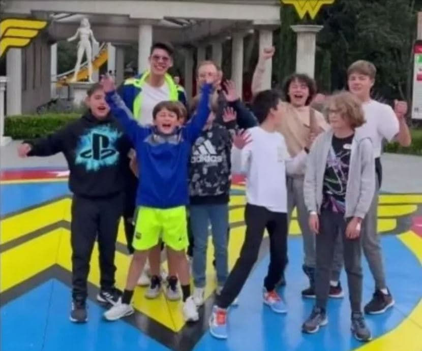 La conductora reveló como pocas veces foto de sus hijos.
