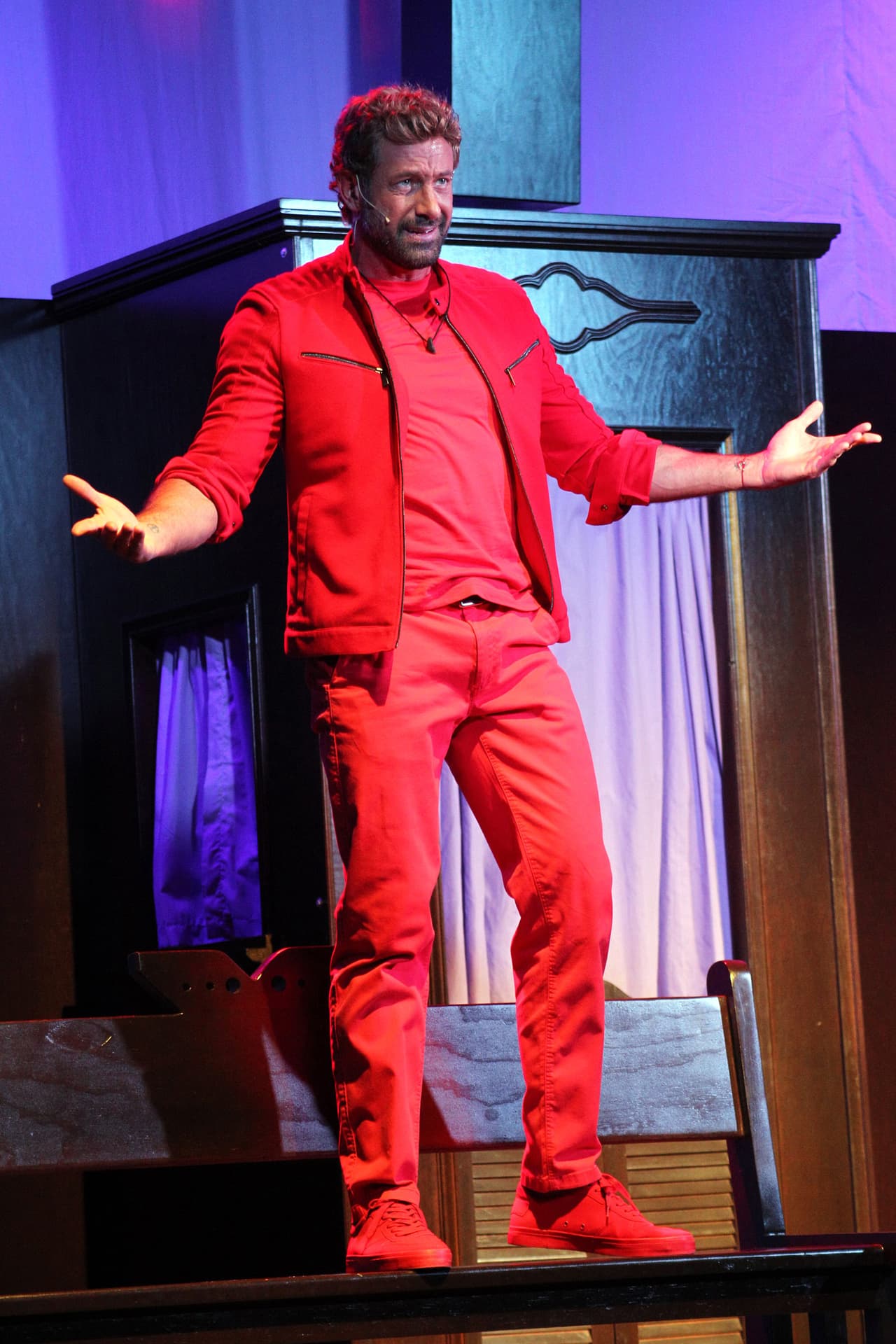 Mientras que en teatro Gabriel participó en ‘Perfume de gardenia’ (2010), ‘Tres parejas disparejas’ (2014), ‘¿Por qué los hombres aman a las cabronas?’ (2017), ‘Una pareja de tres’ (2018), ‘Cleopatra metió la pata’ y ‘La homofobia no es cosa de hombres’ (2019).