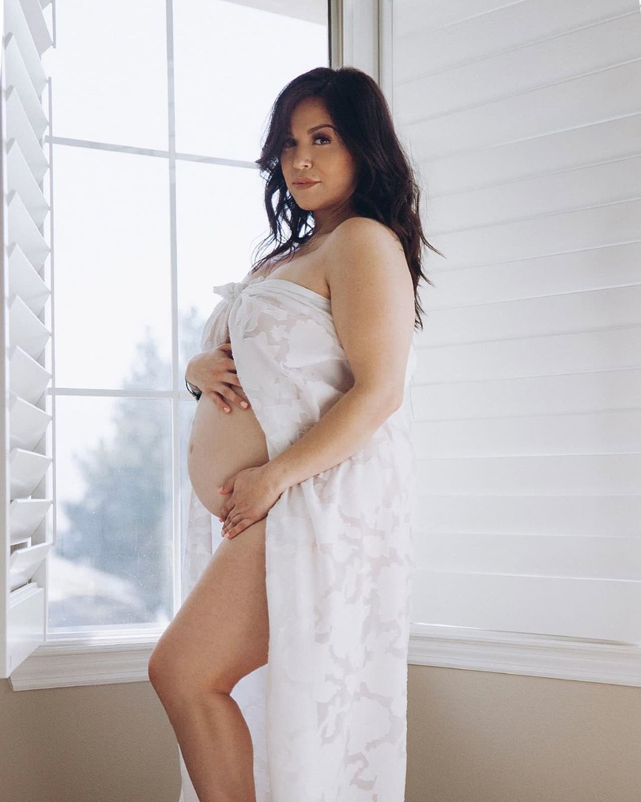 Jacqie Rivera anuncia el nacimiento de su hijo durante la pandemia: “Gracias por sus oraciones”