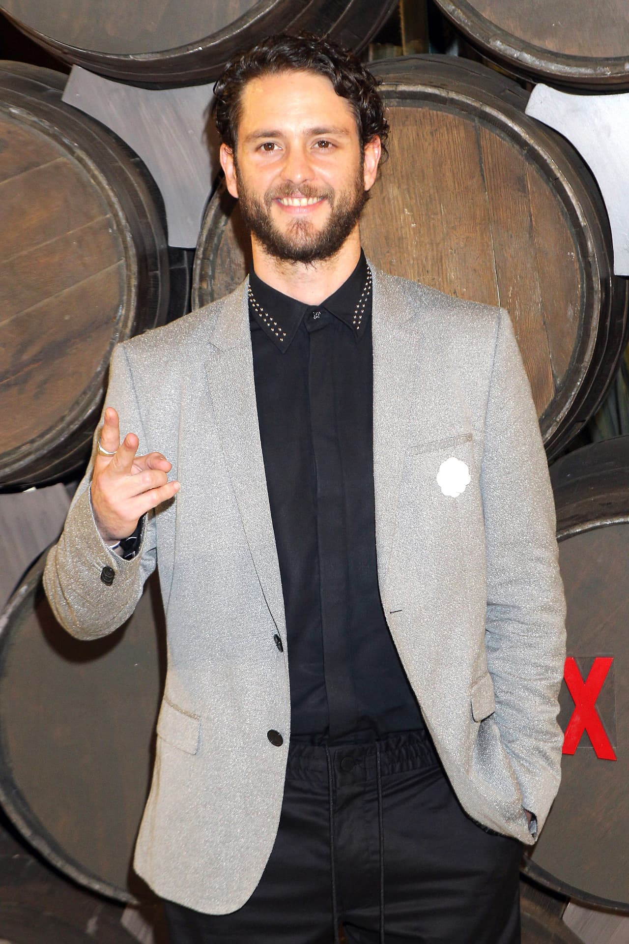 Christopher Uckermann se estrena como emprendedor de exótico restaurante