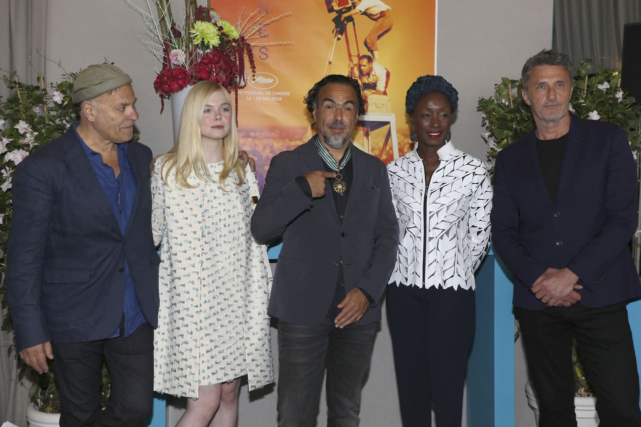 A su corta edad, Elle Fanning es parte del jurado de la edición #72 del festival de cine de Cannes junto a Enki Bilal, Alejandro González Iñárritu, Maimouna N’Diaye y Pawel Pawlikowski.