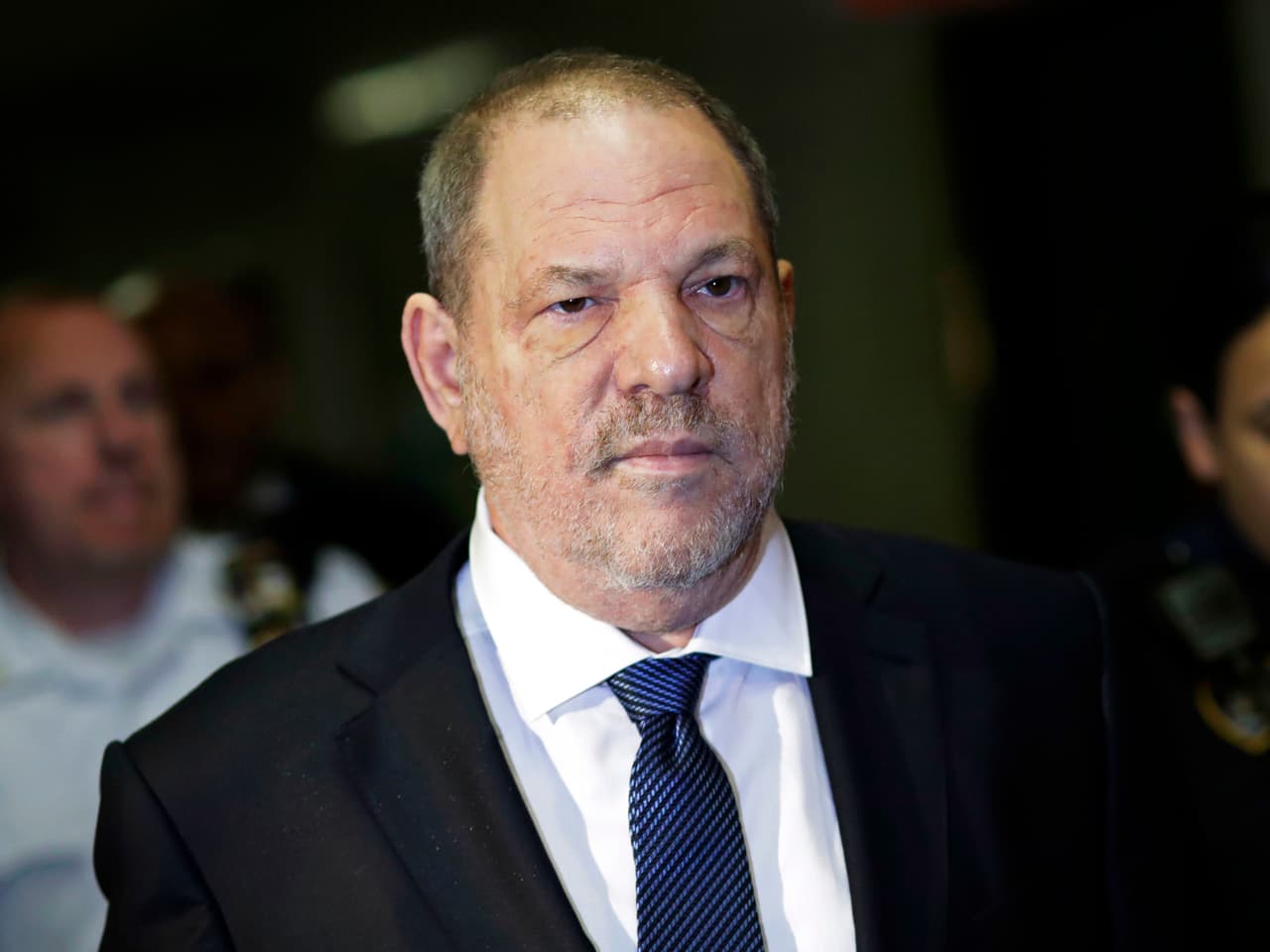 Harvey Weinstein está en juicio luego de que 80 mujeres lo acusaron de haberlas violado. Dentro de las víctimas están estrellas como Angelina Jolie, Lupita Nyong’o, Gwyneth Paltrow, Ashley Judd, entre otras.