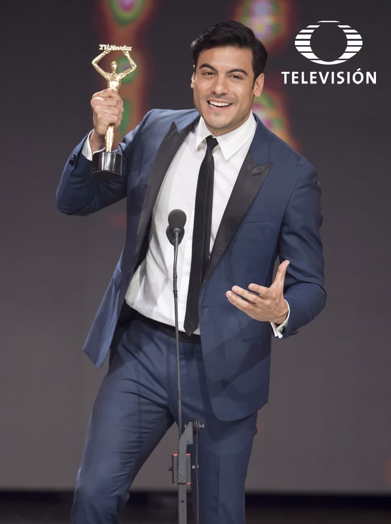 Carlos Rivera se llevó 2 premios.