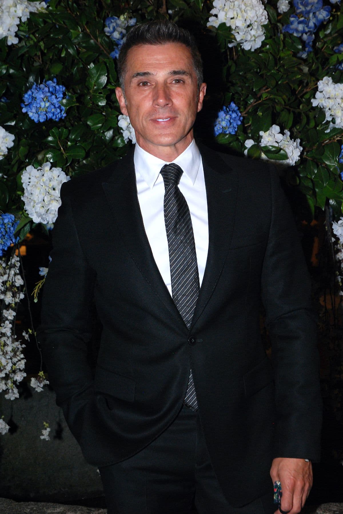 Sergio Mayer: su look al estilo dark del que todos hablan