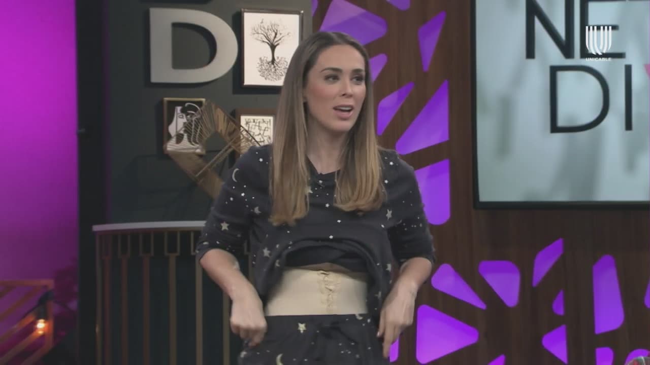 Con todo y faja, Jacqueline Bracamontes muestra cómo luce su abdomen tras cirugía plástica