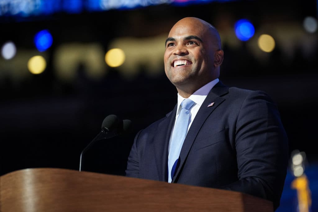 Colin Allred vuelve a aspirar a un puesto en el Senado por Texas: esta vez busca destronar a John Cornyn