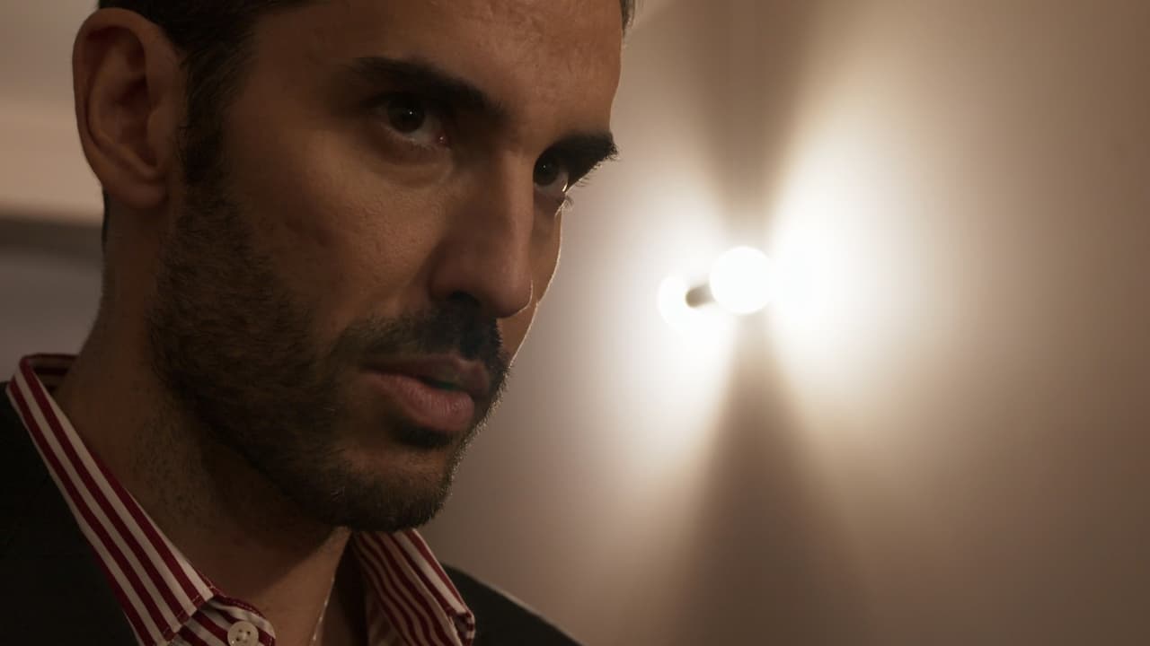 Pedro Prieto da vida a un hombre que es sobornado para declarar en contra de Marcia.