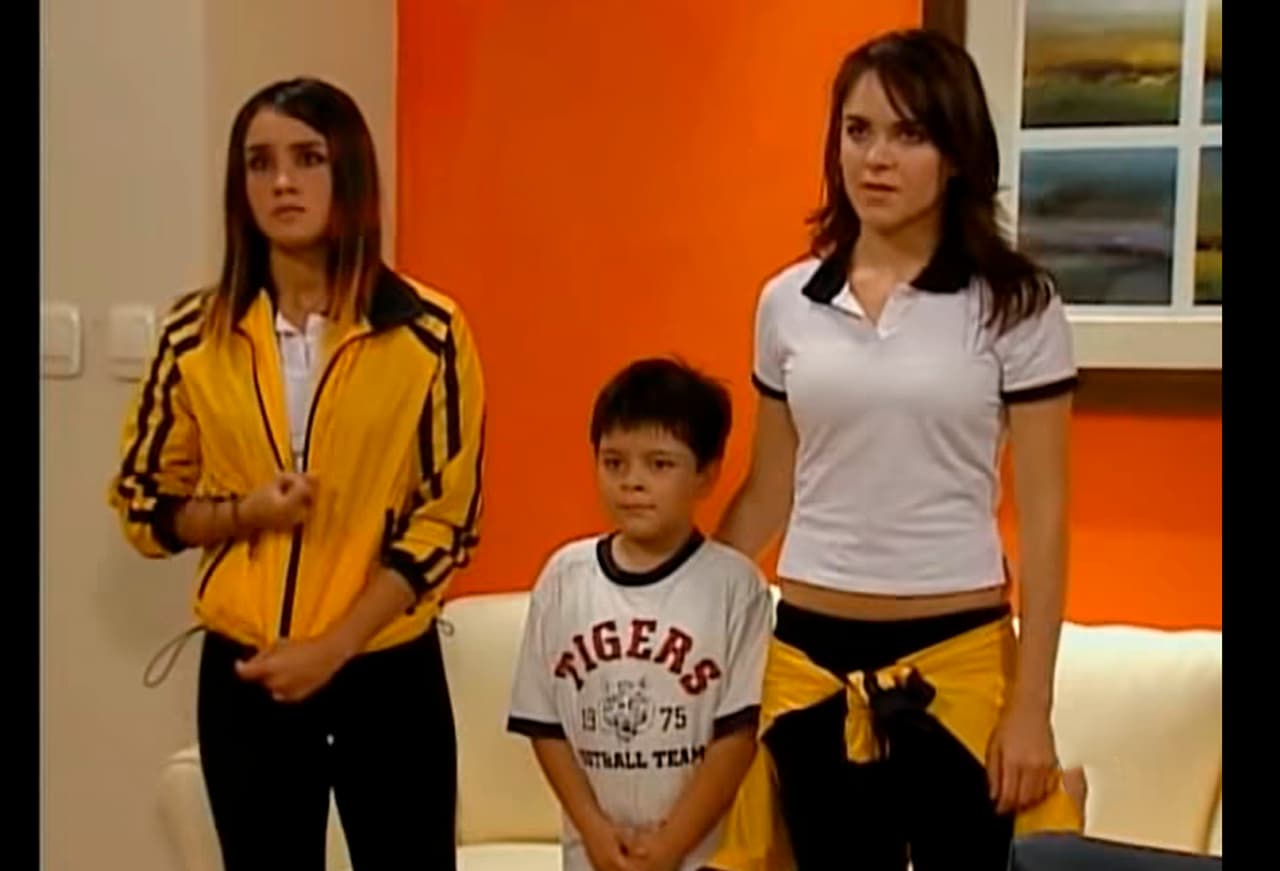 Una de las telenovelas más exitosas a nivel mundial y en México fue ‘Rebelde’, donde no solo los protagonistas – Anahí, Dulce María, Maite Perroni, Christopher Uckermann, Christian Chávez y Alfonso Herrera- enamoraron al público, también lo hizo el pequeño ‘Marcelino’, el inolvidable amigo de ‘Roberta Pardo’.