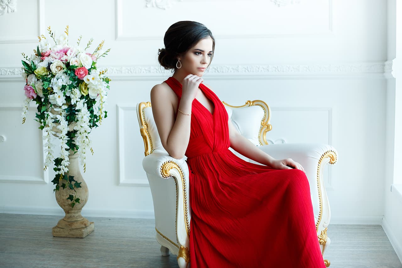 Tauro. Tu belleza se origina en tu sensualidad y tu gran discreción que te ayuda a no caer en excesos ni excentricidades.