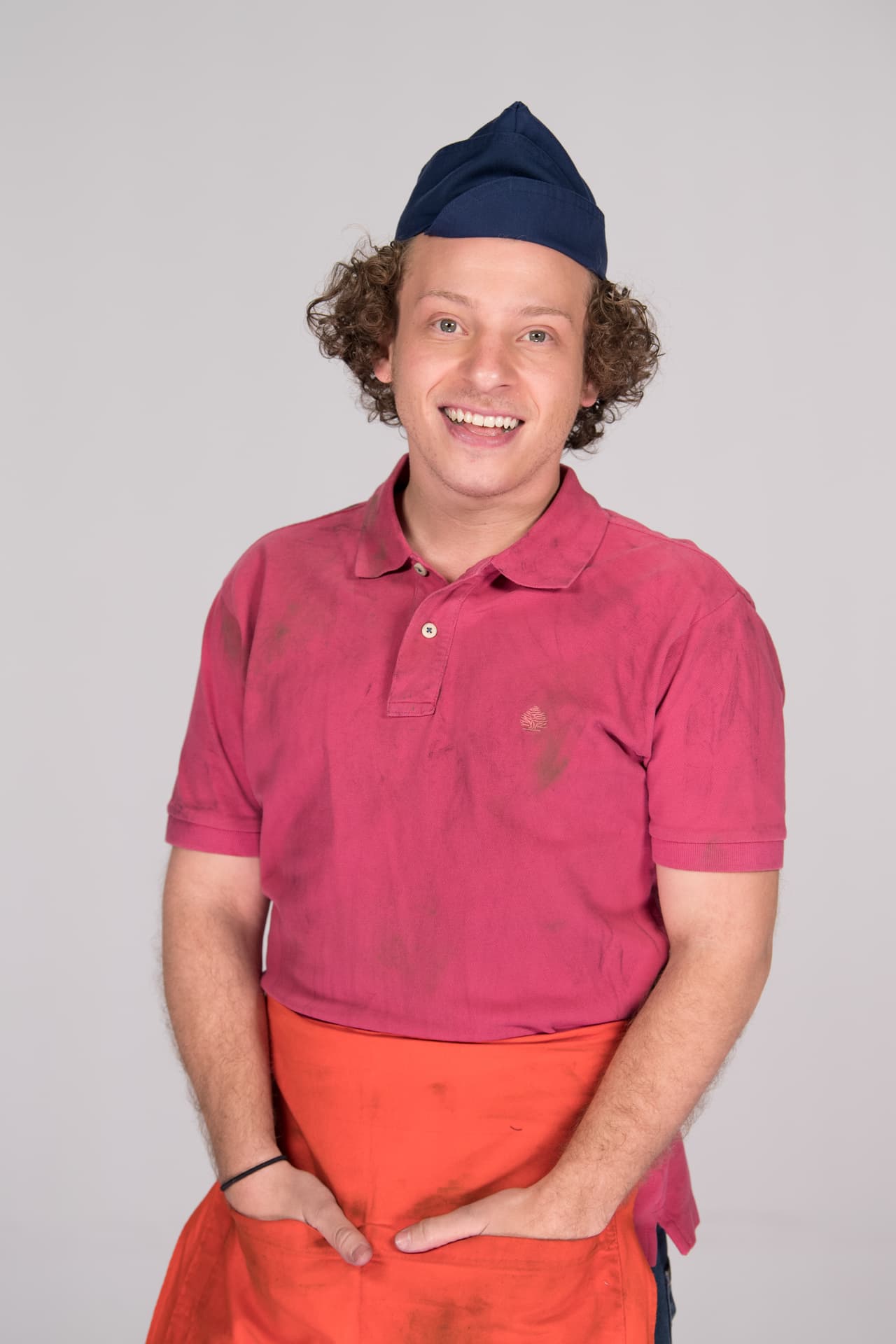 También en la sexta temporada llegó 'El Borre' (Alejandro de Marino ) un amigo de 'Germán', taquero, tamalero y camotero que poco a poco ha ganado un poco más de protagonismo y provee de "garnachas" a los 'Vecinos'.
