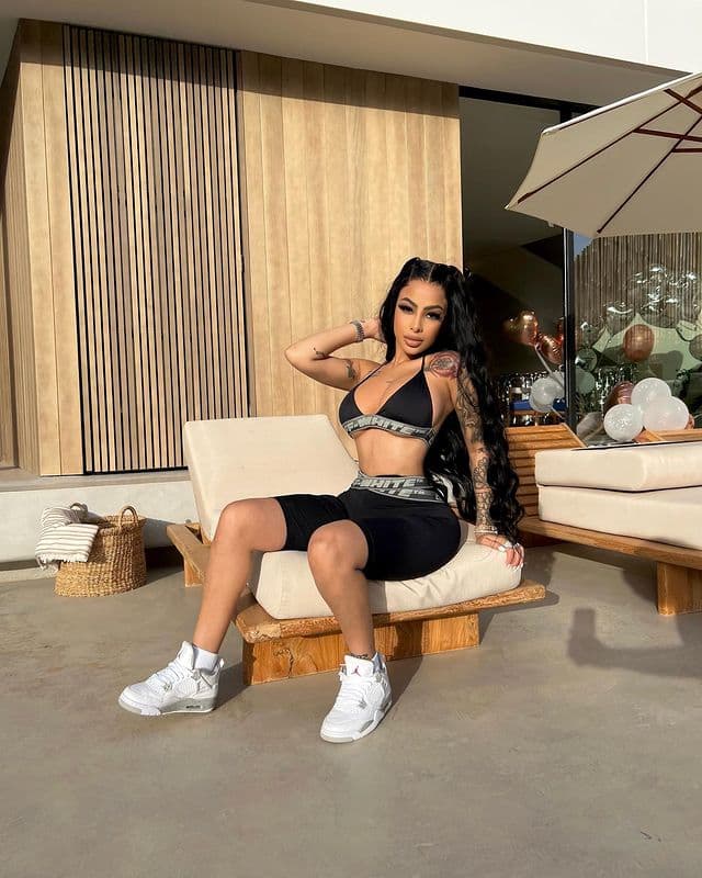 Yailin La Más Viral sorprende al presumir abdomen plano
