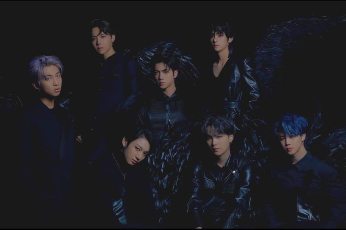 BTS se transforma en un cisne negro y revela imágenes de su nuevo disco
