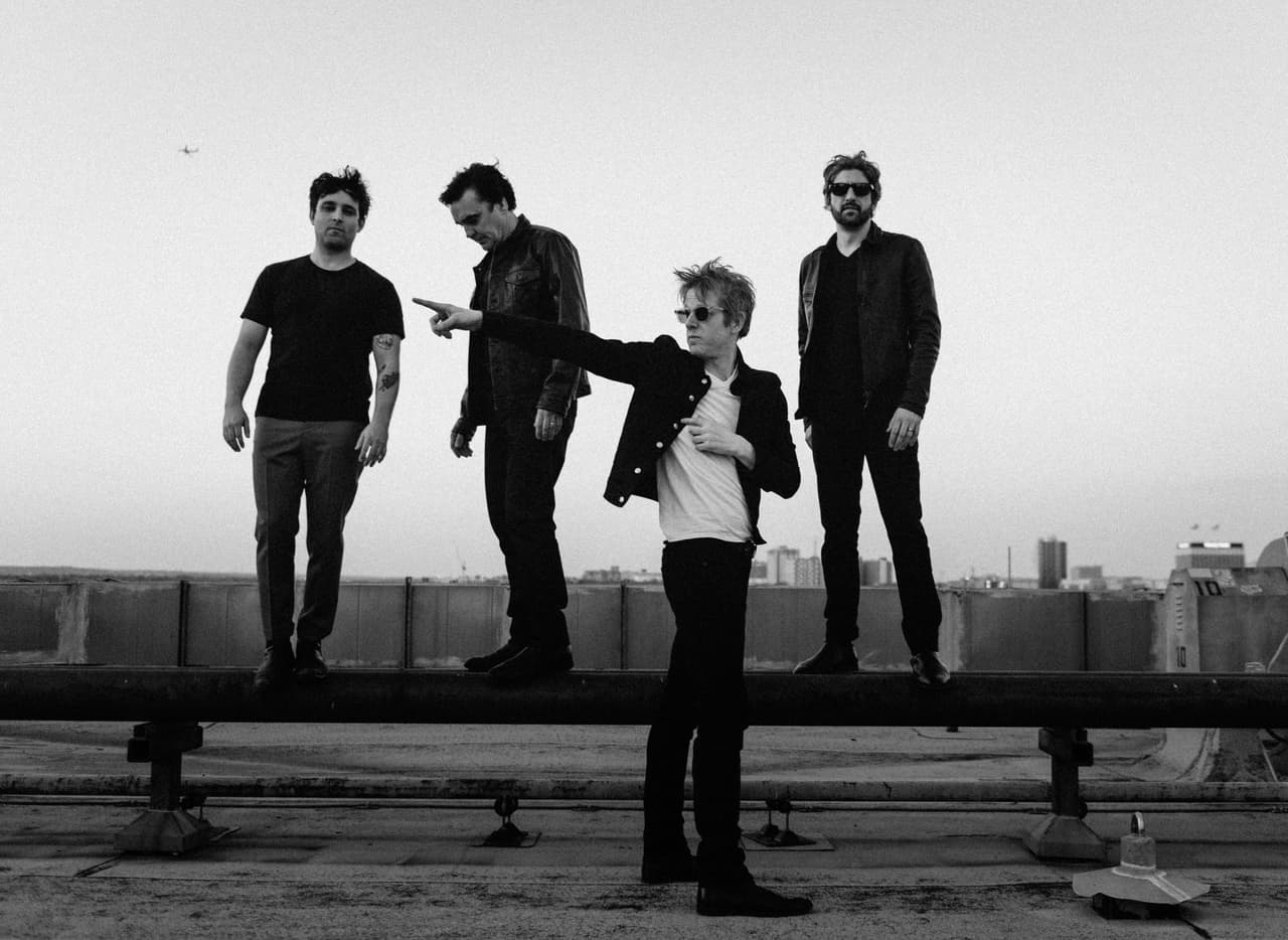 Spoon hace música contra el racismo y se sienten orgullosos de ello