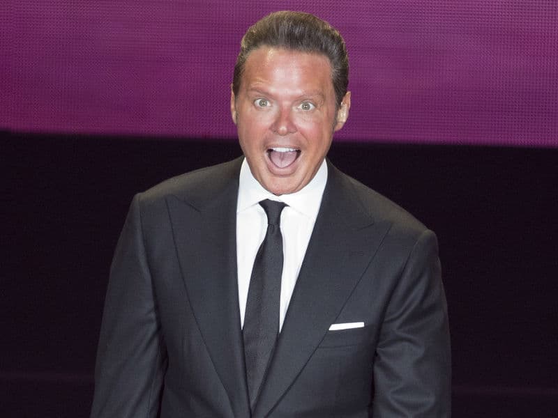 Mamá de Luis Miguel sería vagabunda en Argentina