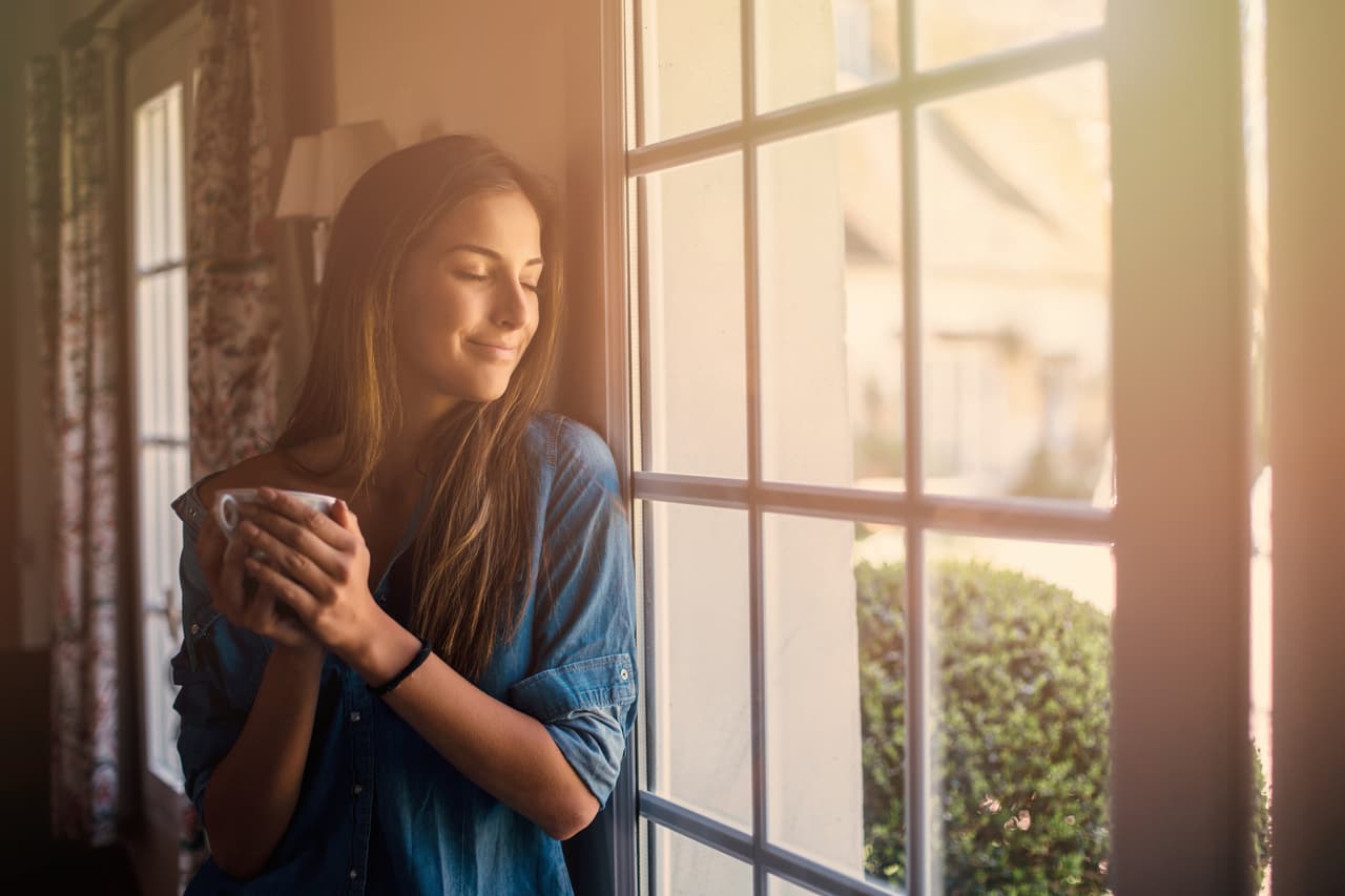Si lo que buscas es armonizar tu hogar con Feng Shui sigue esta guía de colores para atraer la energía positiva a cada habitación y sentirte cómoda. ¡Mira!