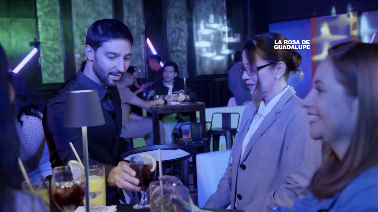 Lilia se consigue un colágeno de 25 años que es un huracán de pasiones