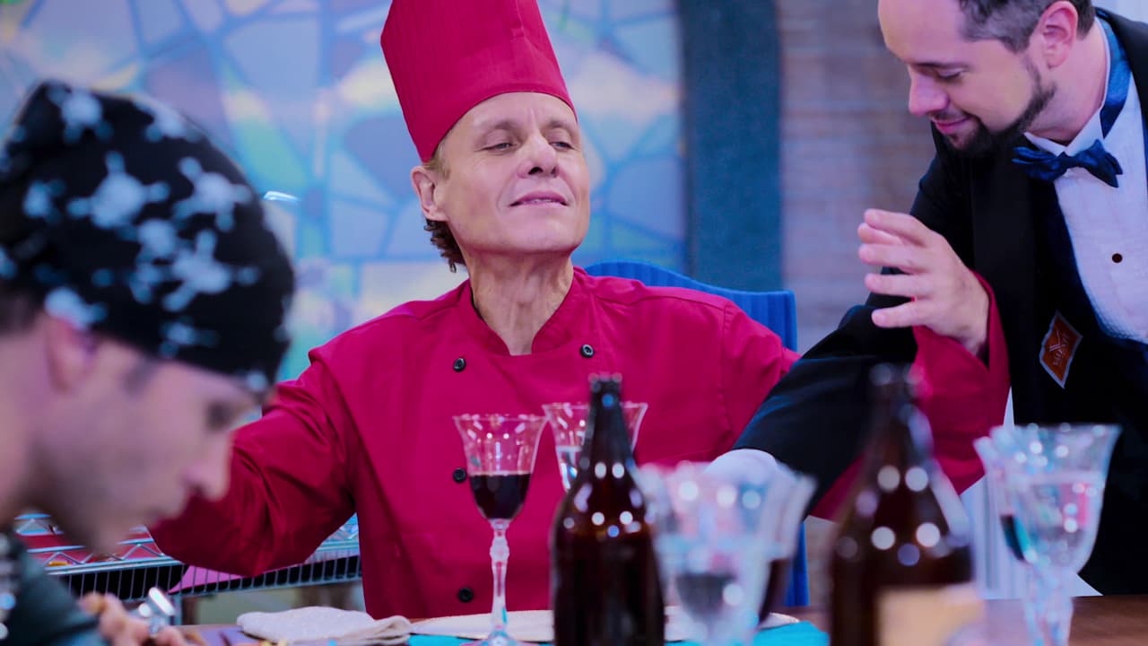 Riquísimos, por cierto Capítulo 10 Completo: Cena 5 estrellas