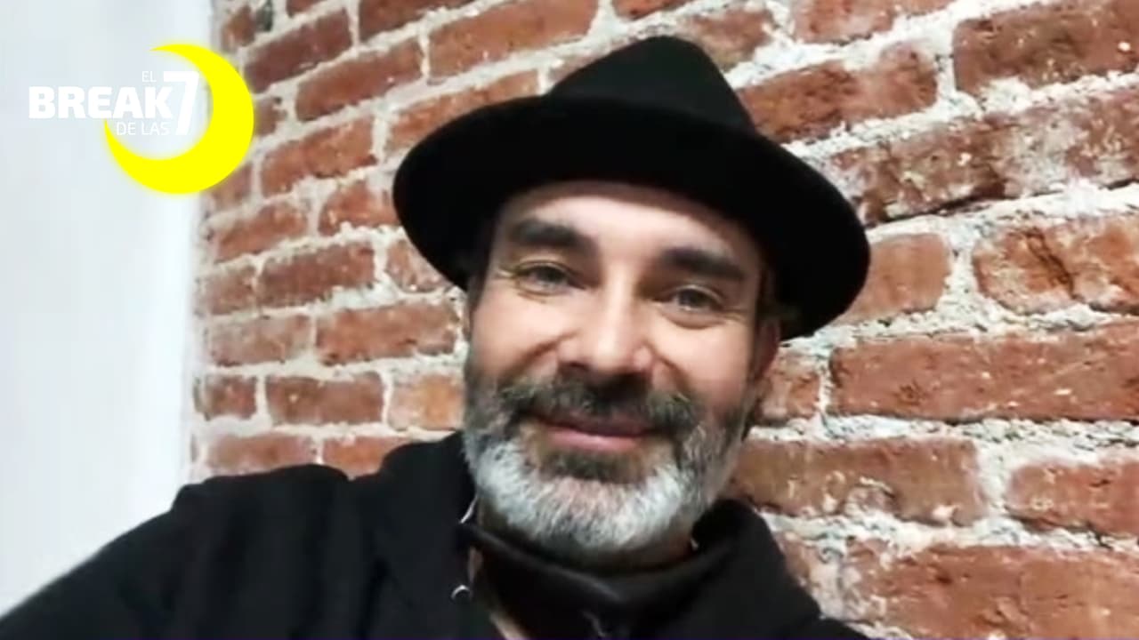 "Me andaba encuerando hasta gratis": Mauricio Islas revela la razón por la que no ha hecho un desnudo en escena