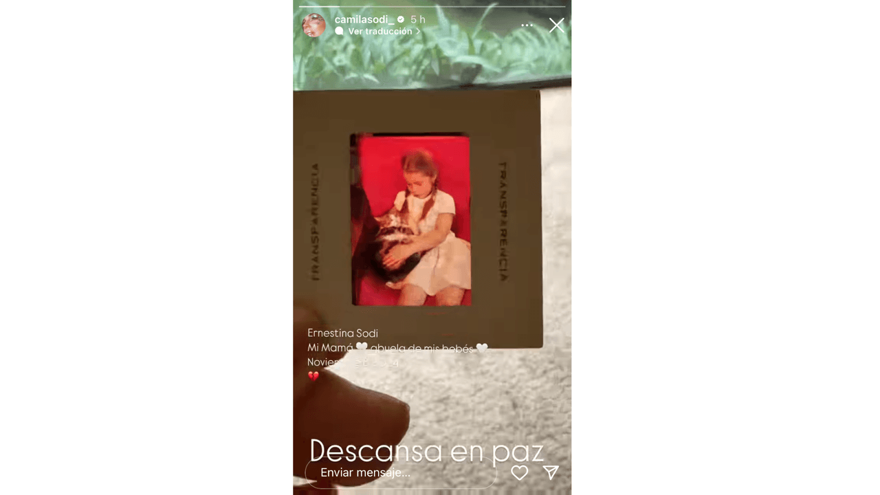 Camila Sodi informa la muerte de Ernestina Sodi