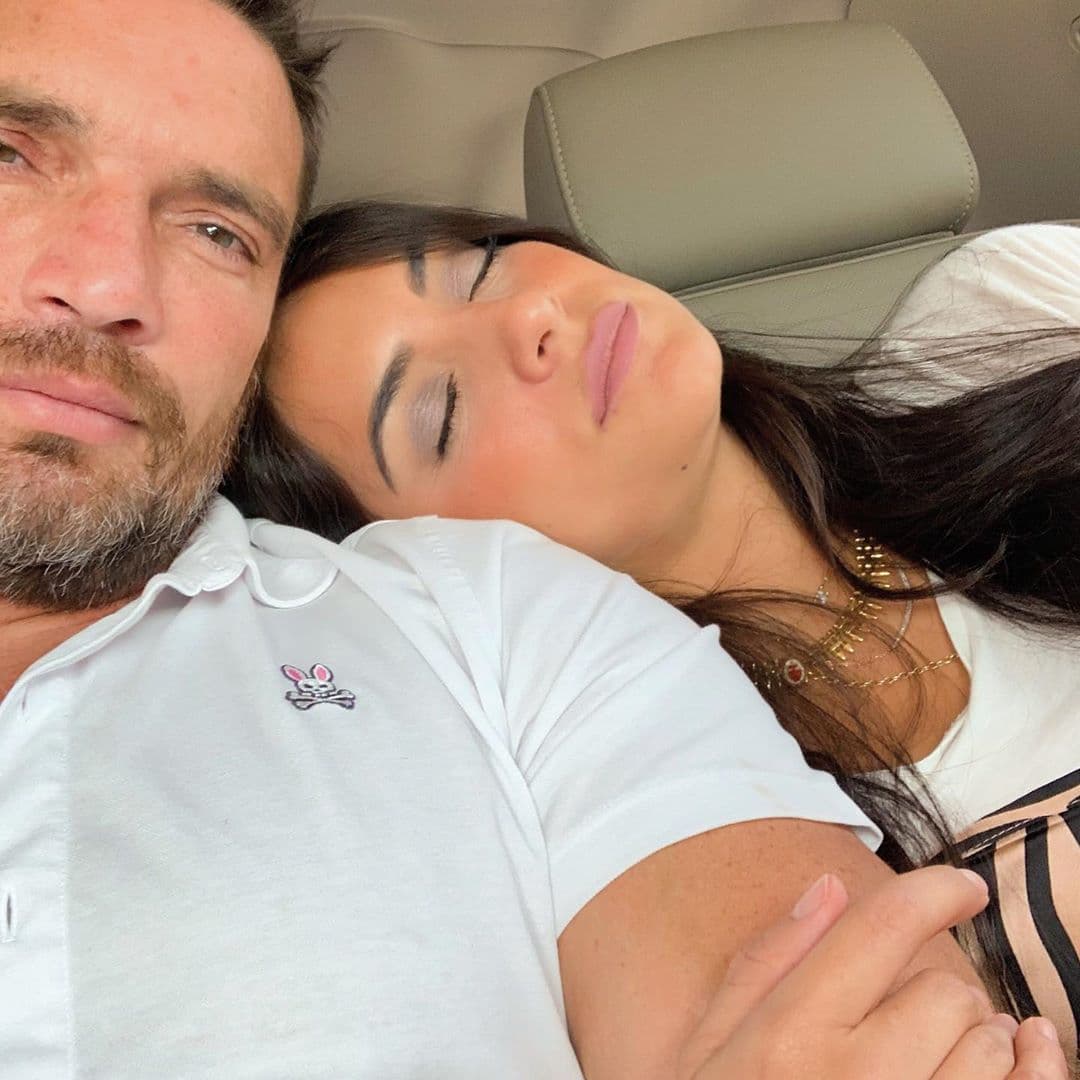 Julián Gil y Ana Brenda intercambian mensajes en redes y les piden que sean novios