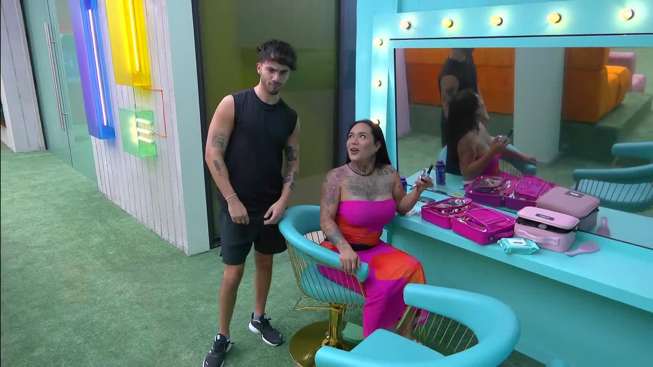 Fede Vigevani le hace tremenda revelación a Karina Torres