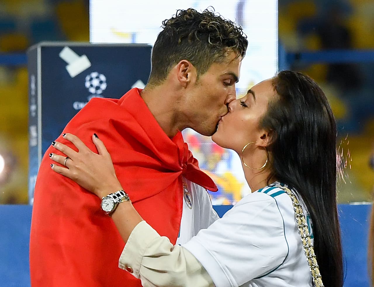 Georgina Rodríguez celebra a Cristiano Ronaldo con la prenda más trendy de 2023