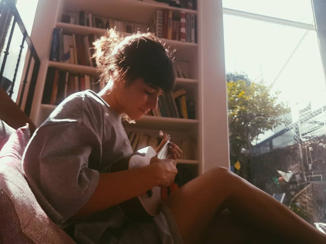 ¿A qué le das Like en redes sociales?A los viajes, fotografía y comedia musical.