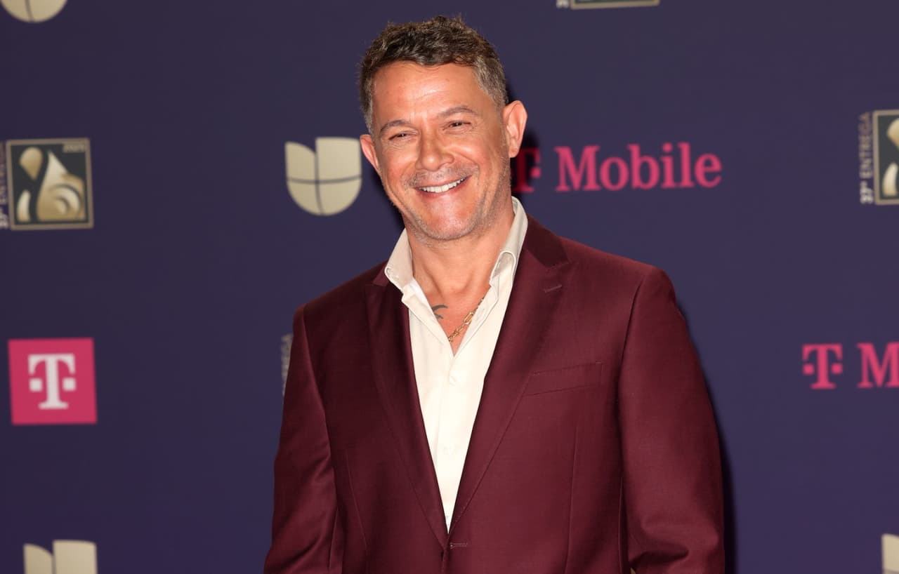 Alejandro Sanz es señalado por más fans tras la acusación de Ivet Playá, con quien supuestamente sostenía una relación