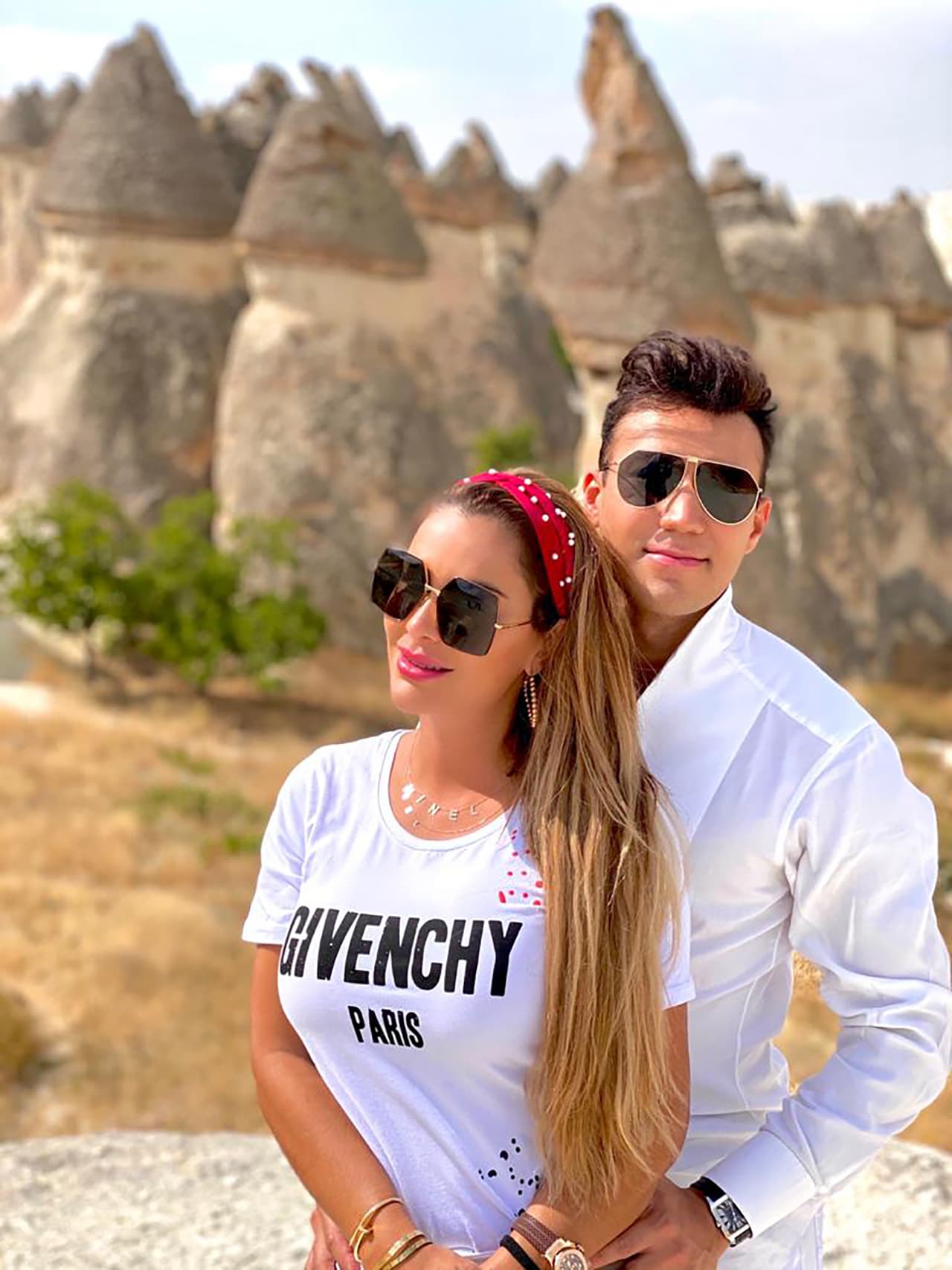 Ninel Conde revela si fue cómplice de Larry Ramos e impacta al afirmar: ‘No estoy casada legalmente’