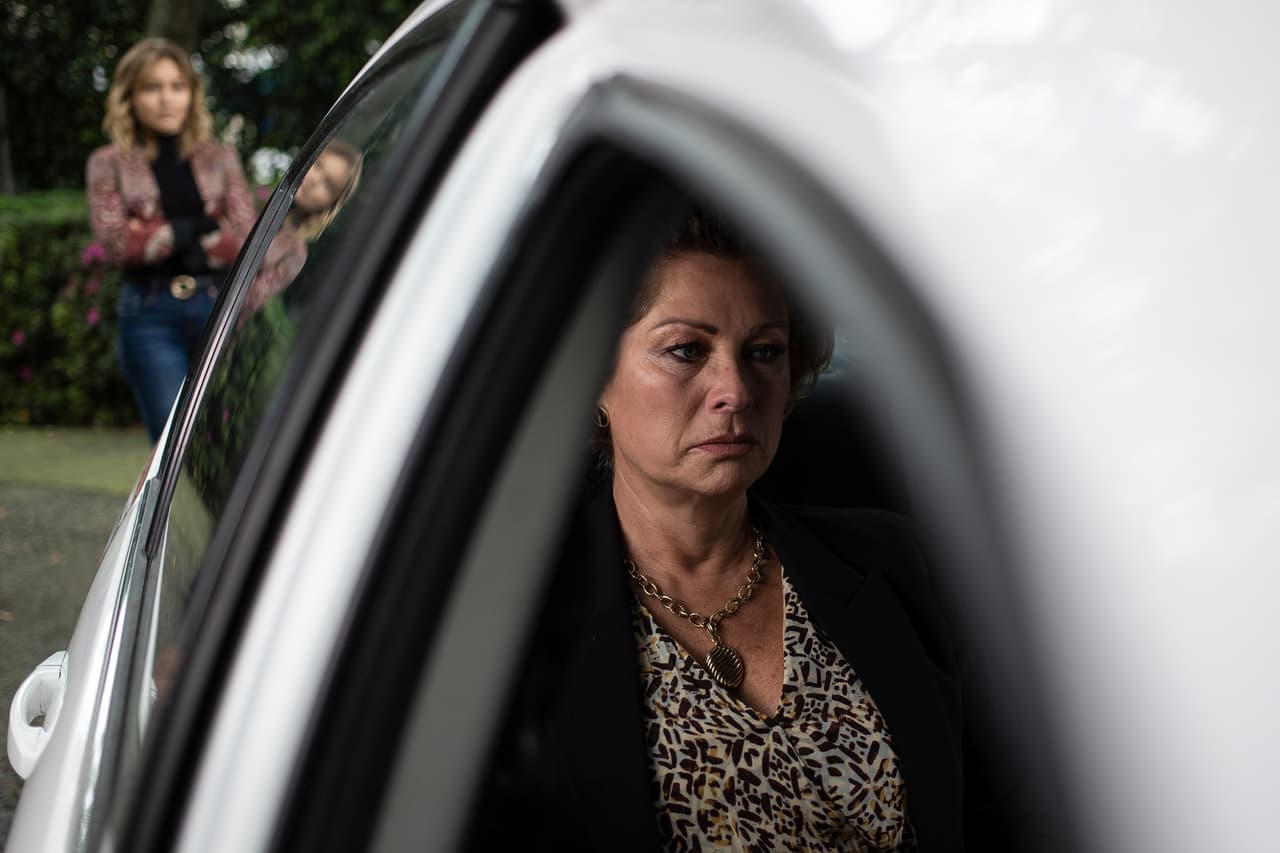 'Victoria' termina siendo detenida por la justicia.