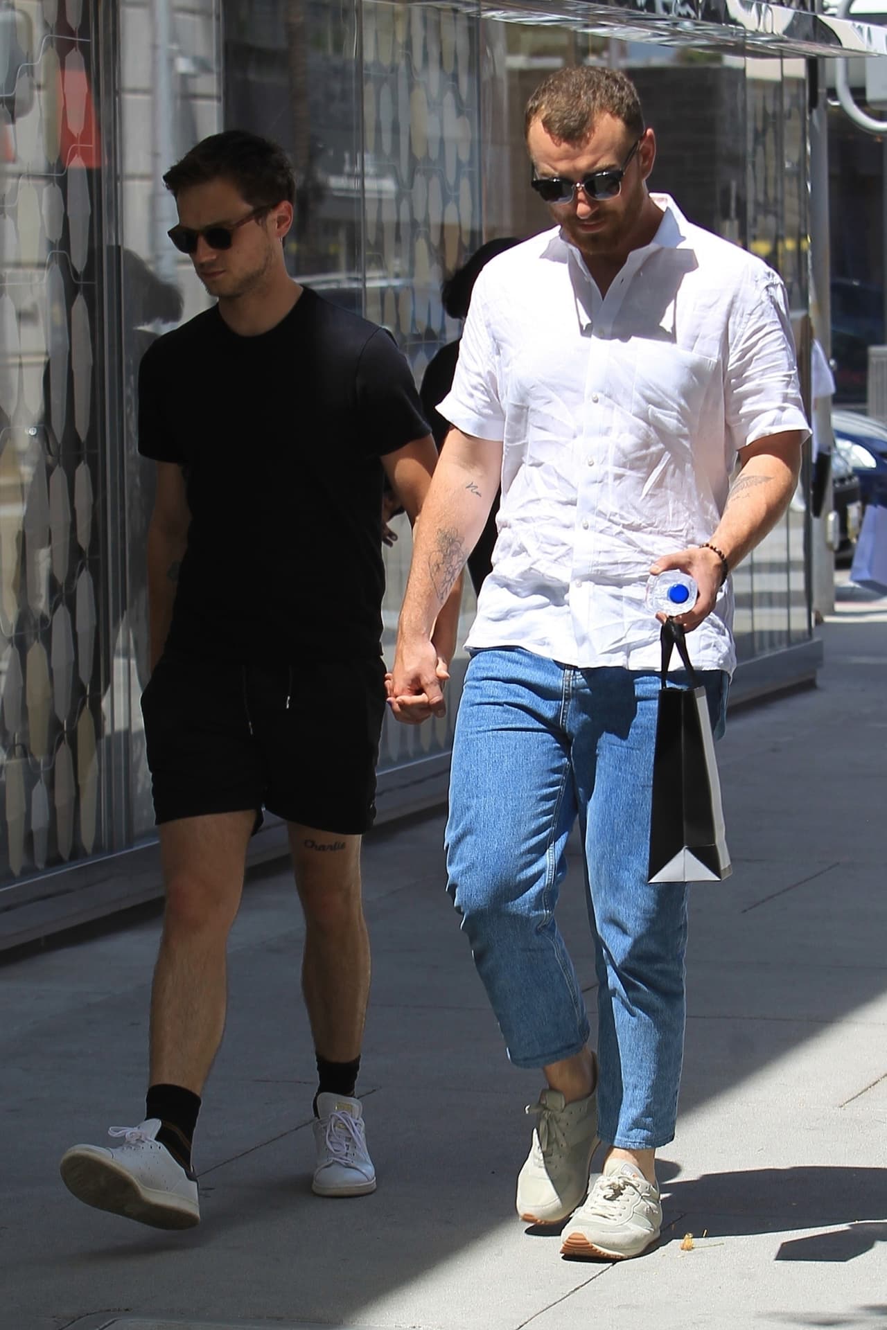 Sam y Brandon de compras en Rodeo Drive
