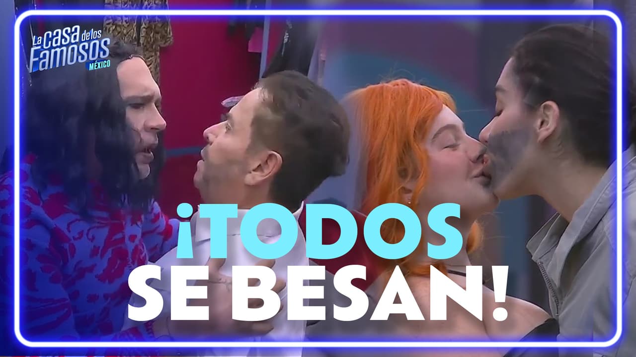 TODOS los habitantes protagonizan APASIONADOS BESOS de telenovela