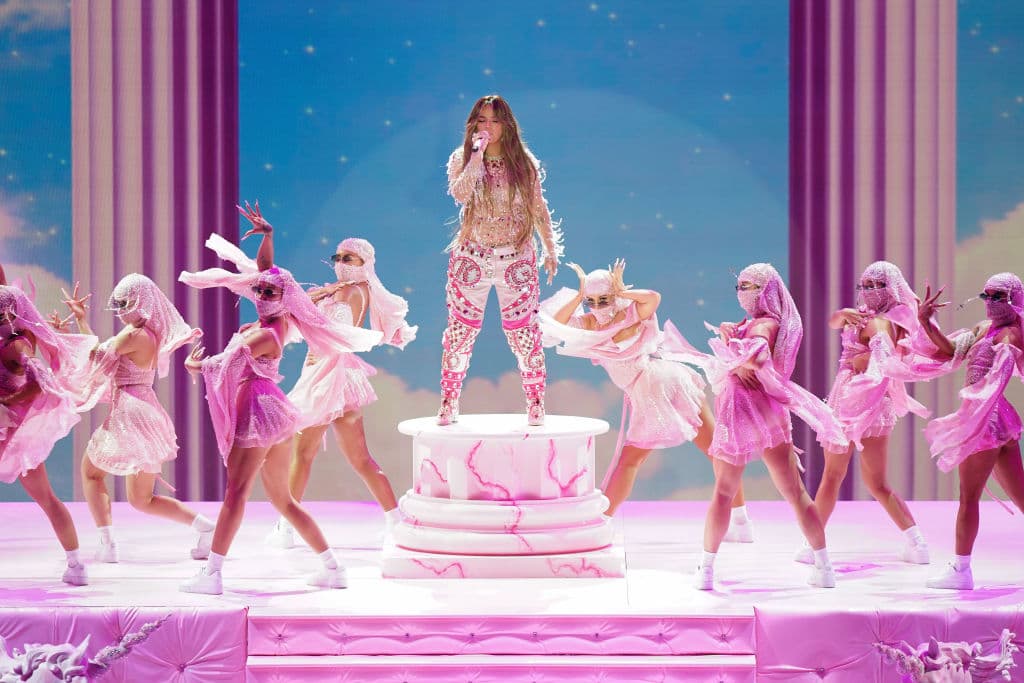 Sin embargo, fue el 7 de noviembre de 2019 alcanzaría el éxito global con “Tusa”, al lado de Nicki Minaj, la cual considera el mayor logro de su carrera hasta el momento. “Es mi primera colaboración que llega al billón de views, me ha dado de todo”, dijo en una entrevista para Univisión.